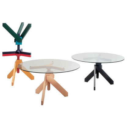 VIDUN - Round wood and glass table.