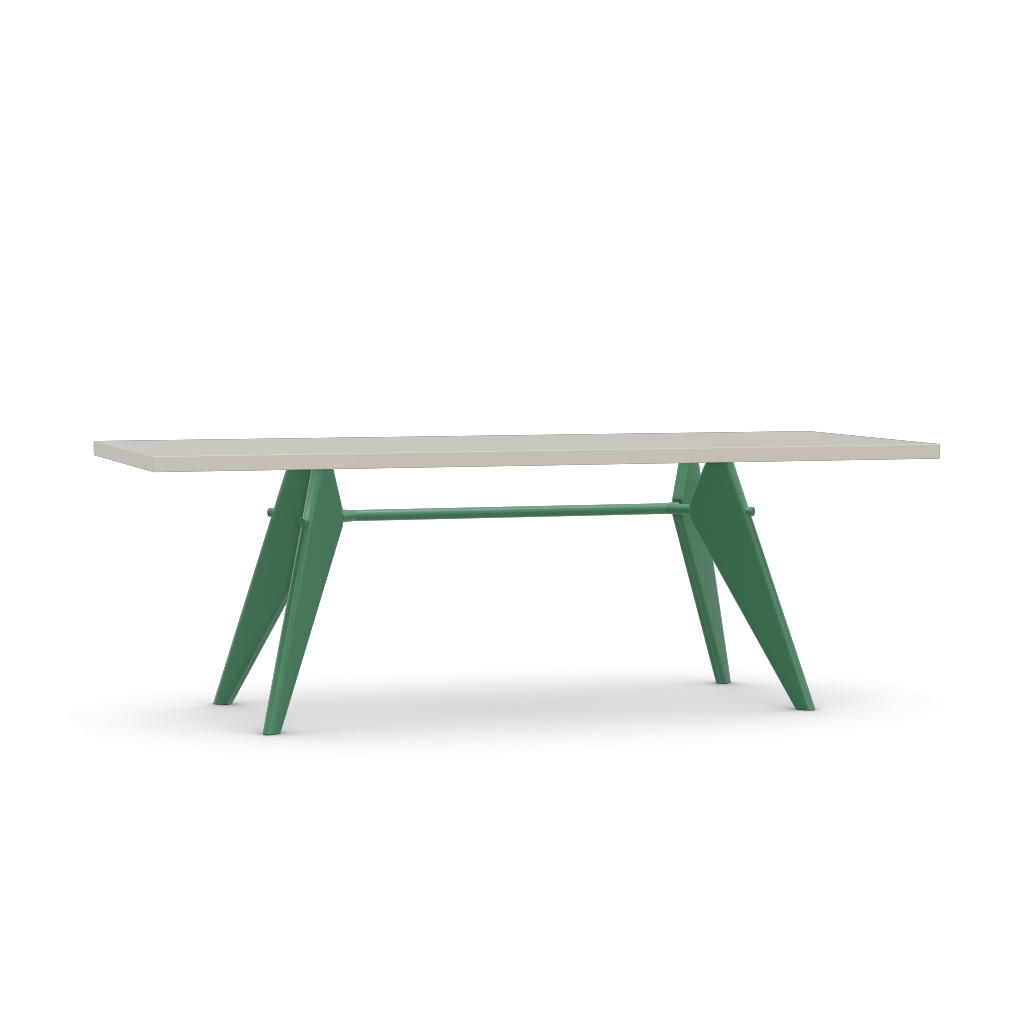 EM Table (H 740 x W 900 x L 2200).