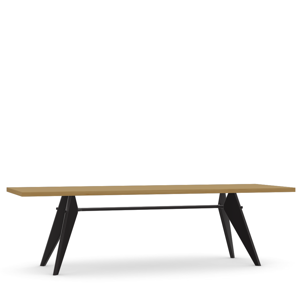 EM Table (H 740 x W 900 x L 2600).
