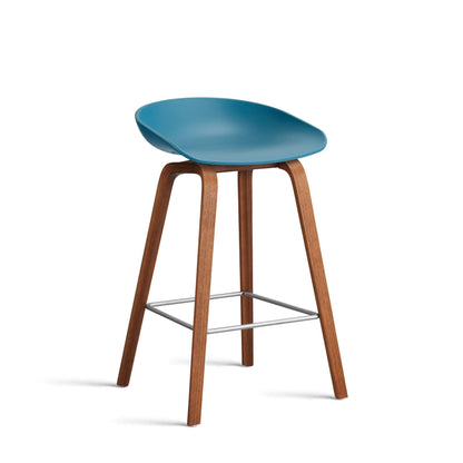 About A Stool AAS 32 (Seat Height - 65 cm).