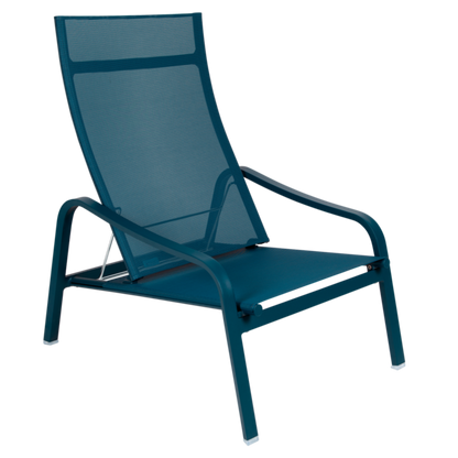 ALIZÉ LOW ARMCHAIR by Fermob