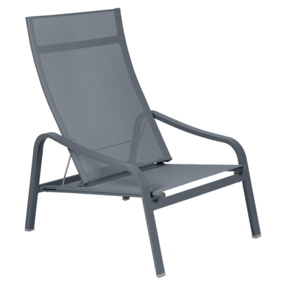 ALIZÉ LOW ARMCHAIR by Fermob