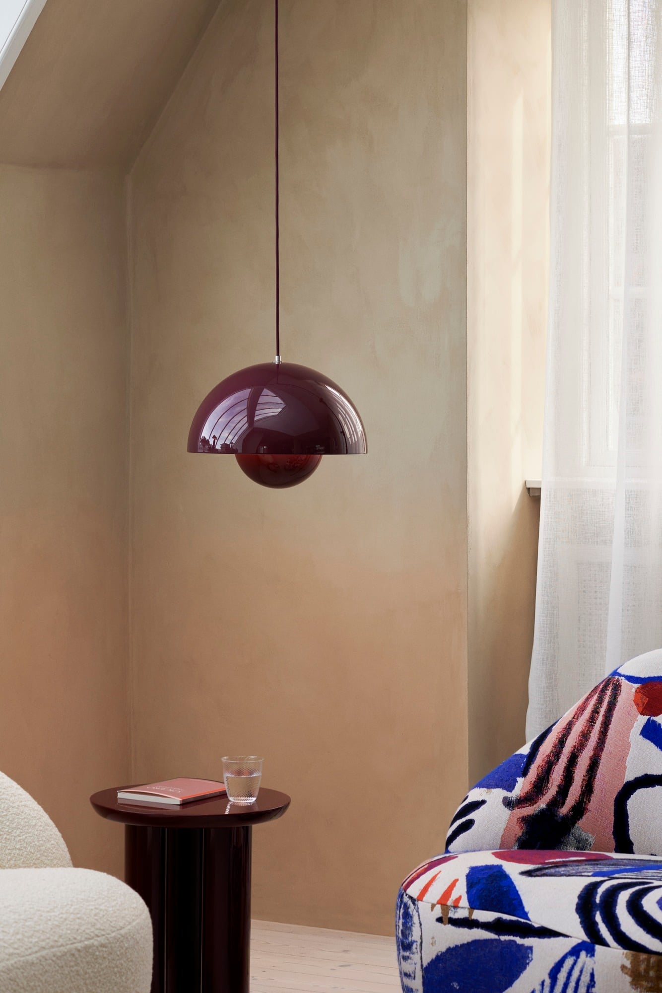 Tung JA3 side table, burgundy red