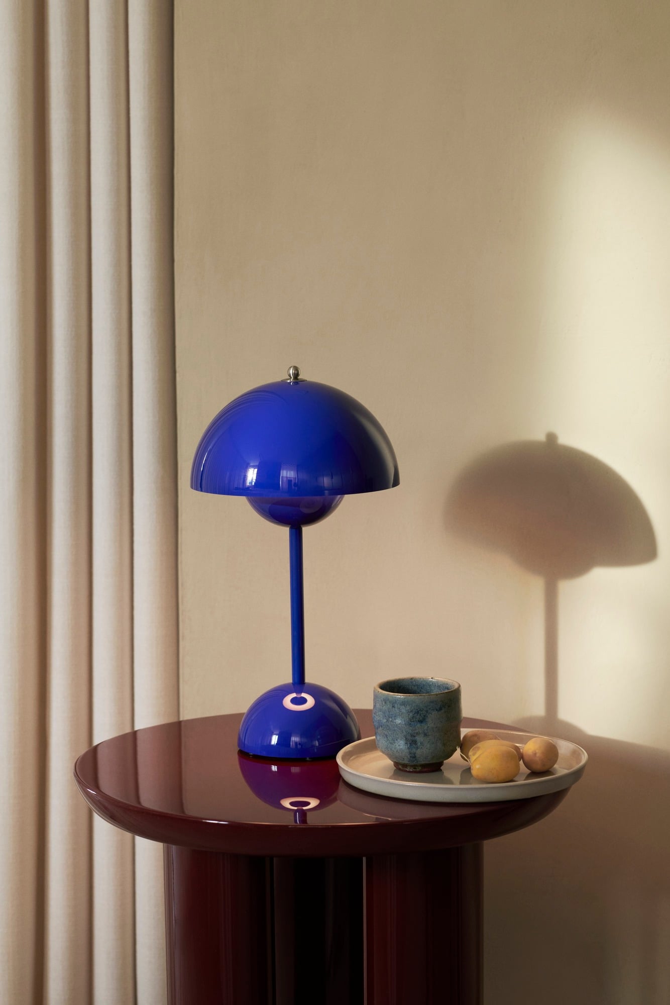 Tung JA3 side table, burgundy red