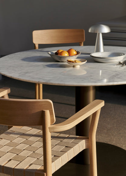 In Between SK20 table, black - white marble