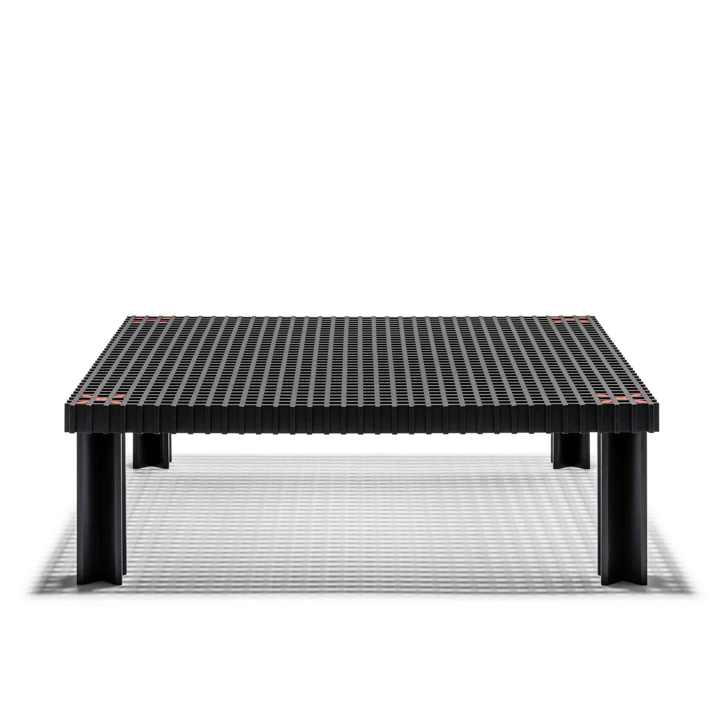 KYOTO - Square solid wood coffee table.