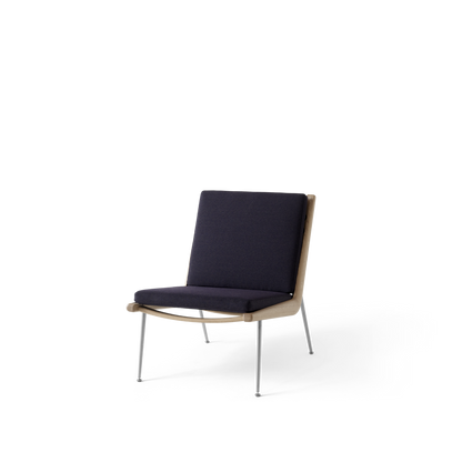 Boomerang Lounge Chair HM1