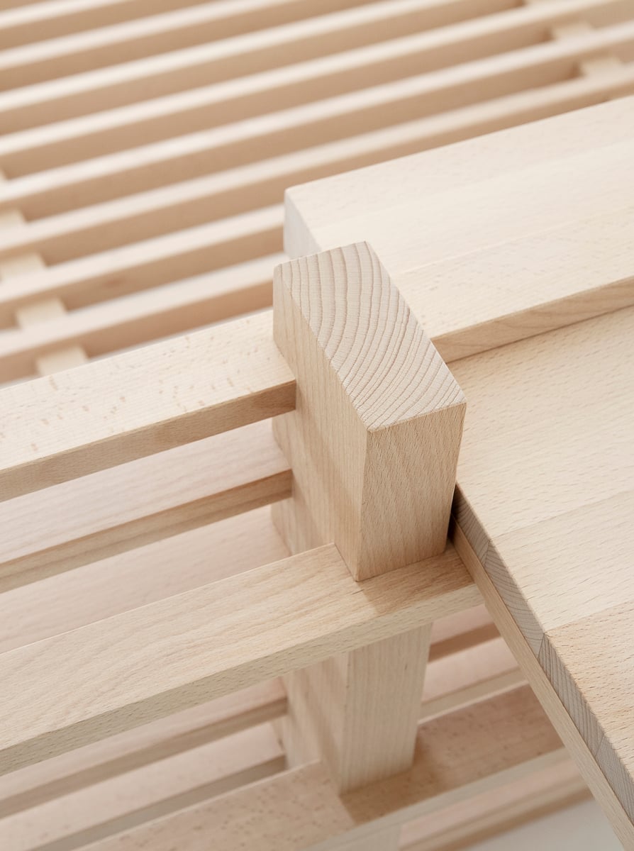 Cubile 100 desk, beech