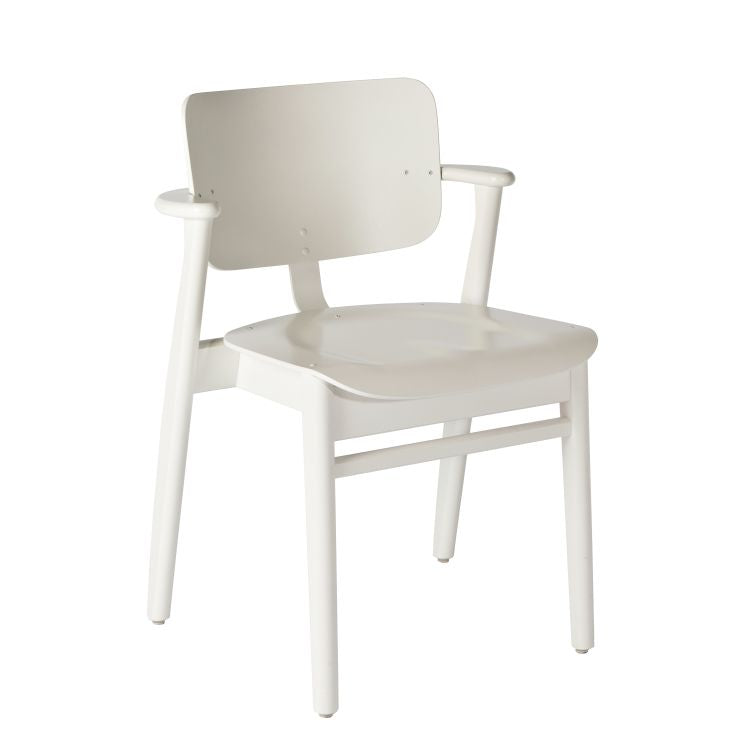 Domus Chair.