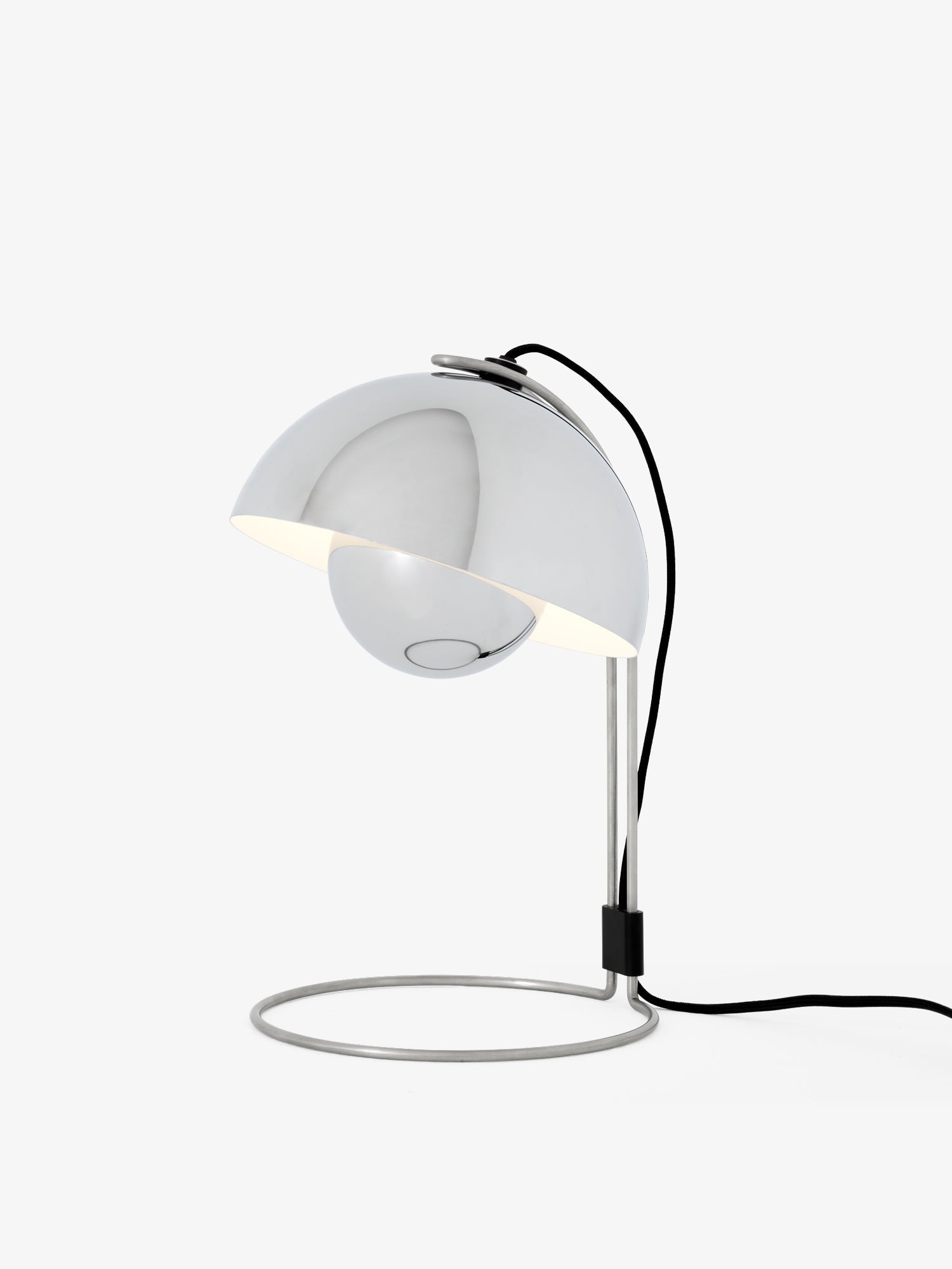 Flowerpot Table Lamp VP4 (Request Info).