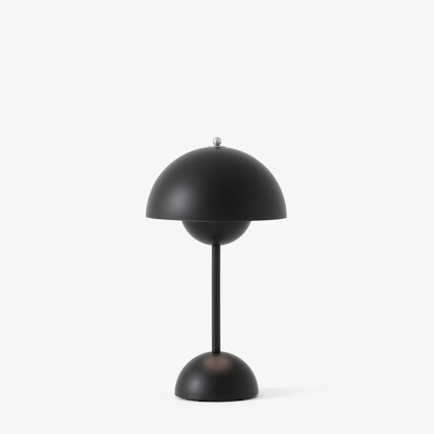 Flowerpot VP9 - Portable table lamp.