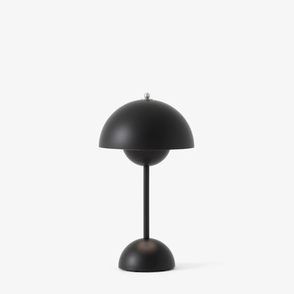 Flowerpot VP9 - Portable table lamp.