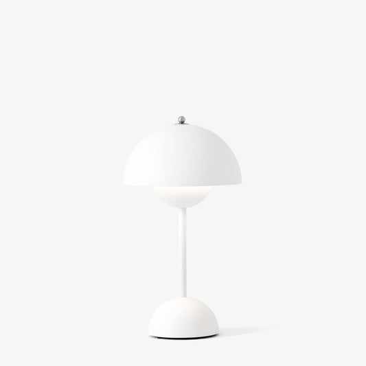 Flowerpot VP9 - Portable table lamp.