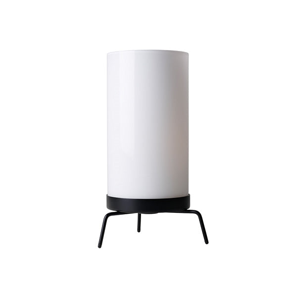 PM-02 Planner Table Lamp by Fritz Hansen #Black