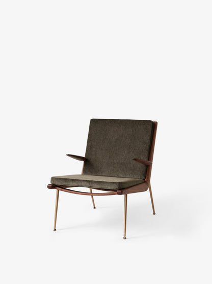 Boomerang Lounge chair w. armrest HM2 (Request Info).