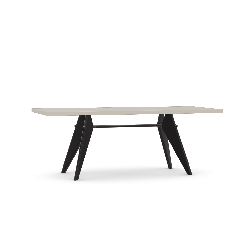 EM Table (H 740 x W 900 x L 2000).