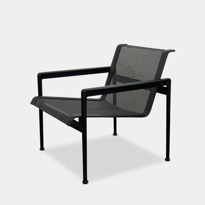 1966 - Garden Mesh Easy Chair with Armrest.