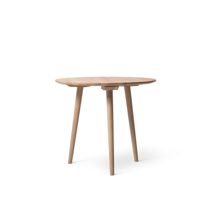 In Between Table SK3