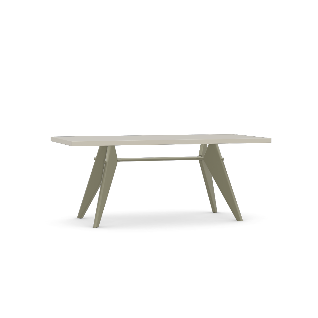 EM Table (H 740 x W 900 x L 1800).
