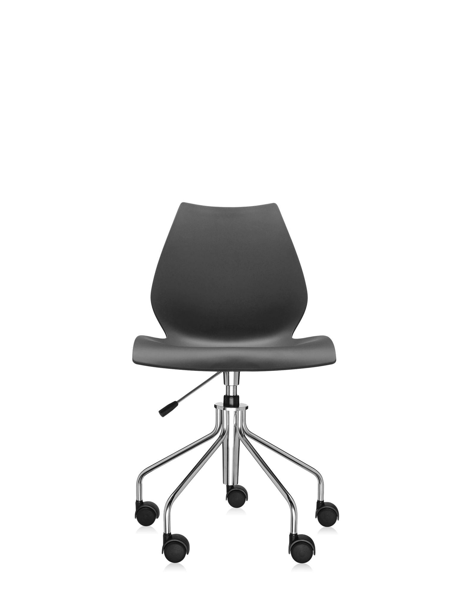 Maui Swivel Chair.