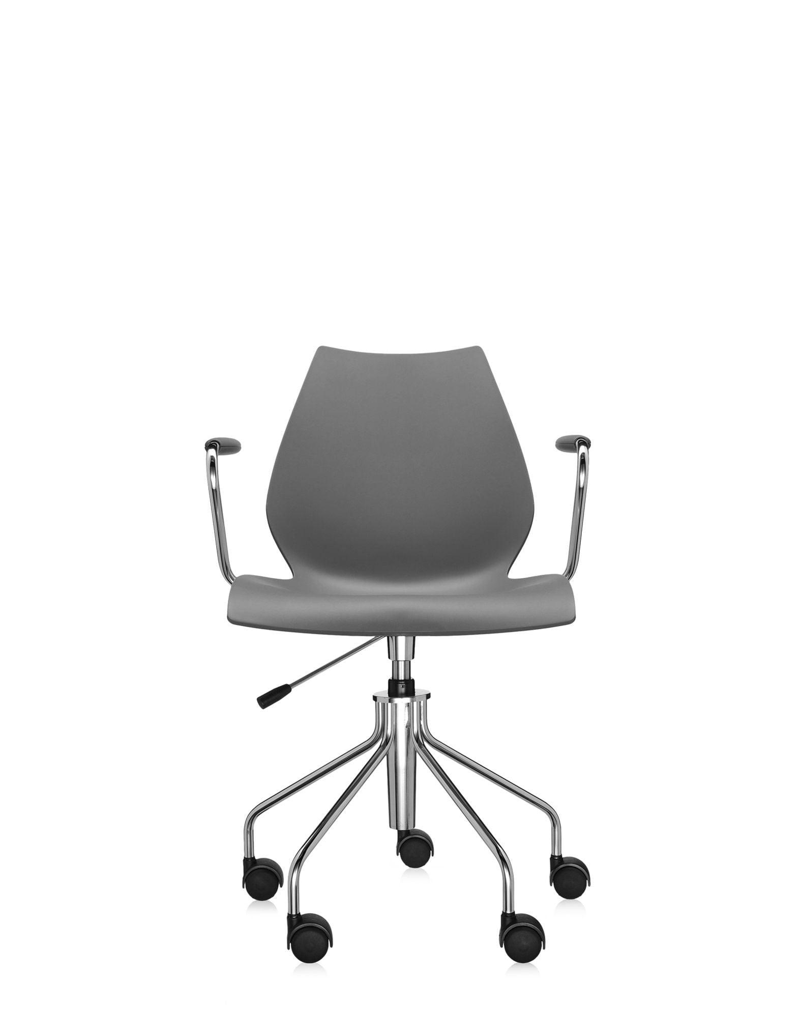 Maui Swivel Armchair.