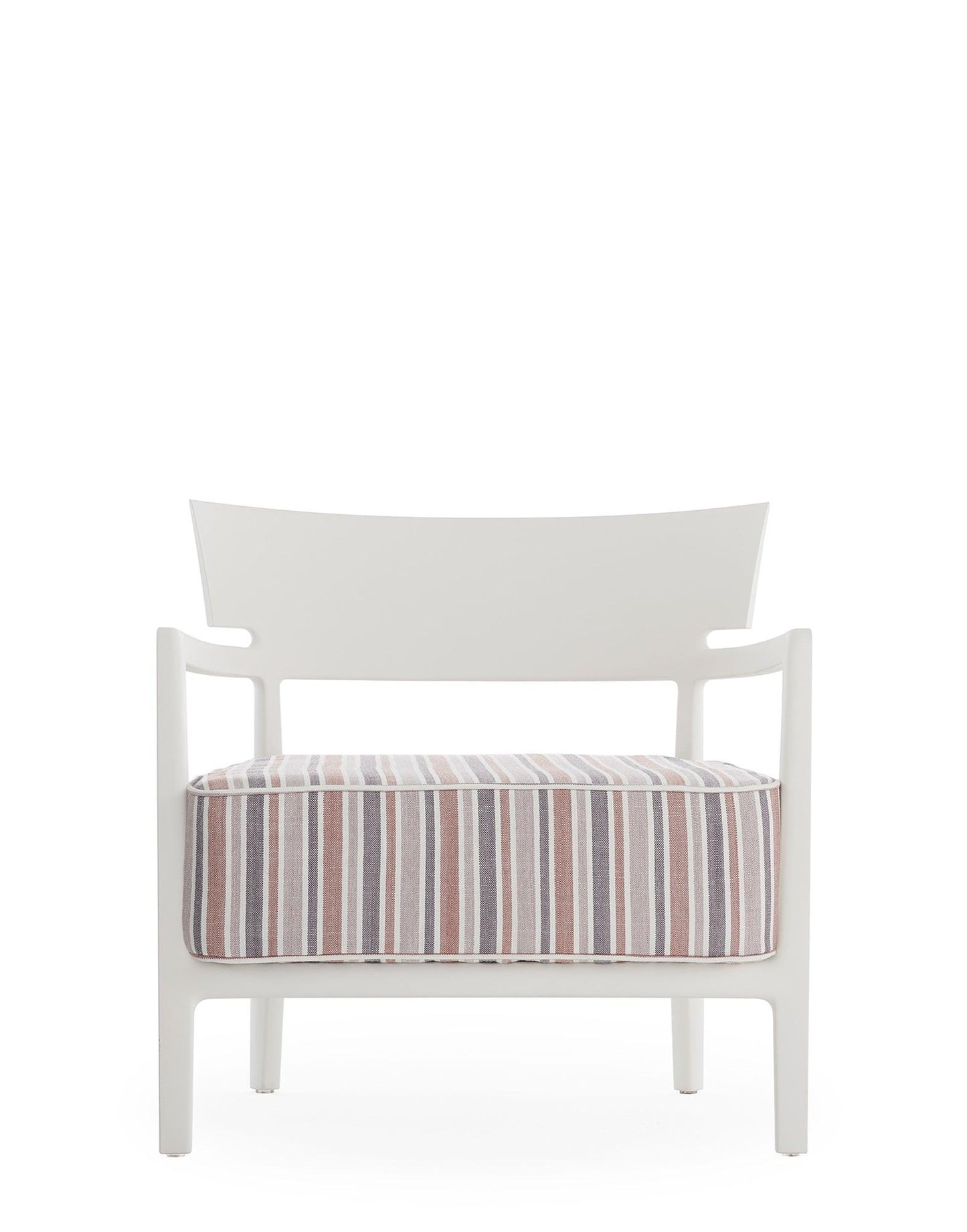Cara Outdoor Lounge Chair.