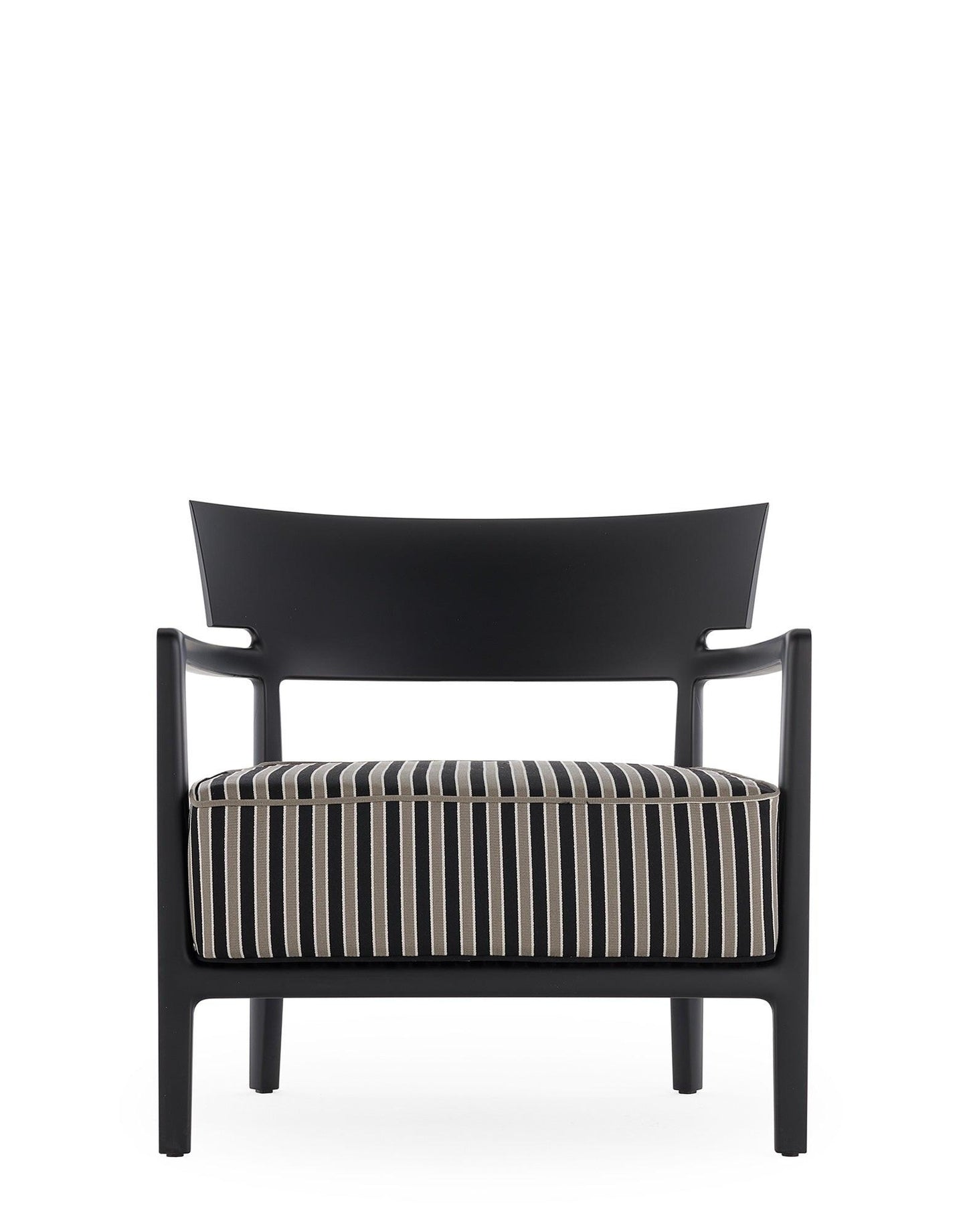 Cara Outdoor Lounge Chair.