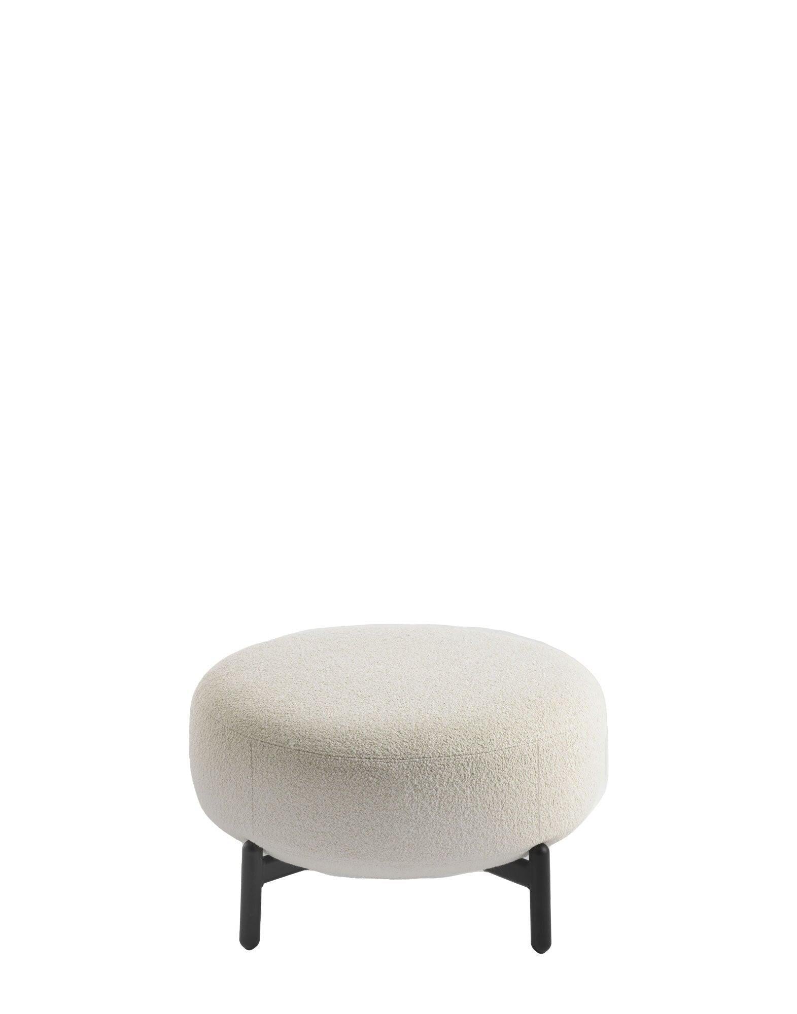 Lunam Pouf.