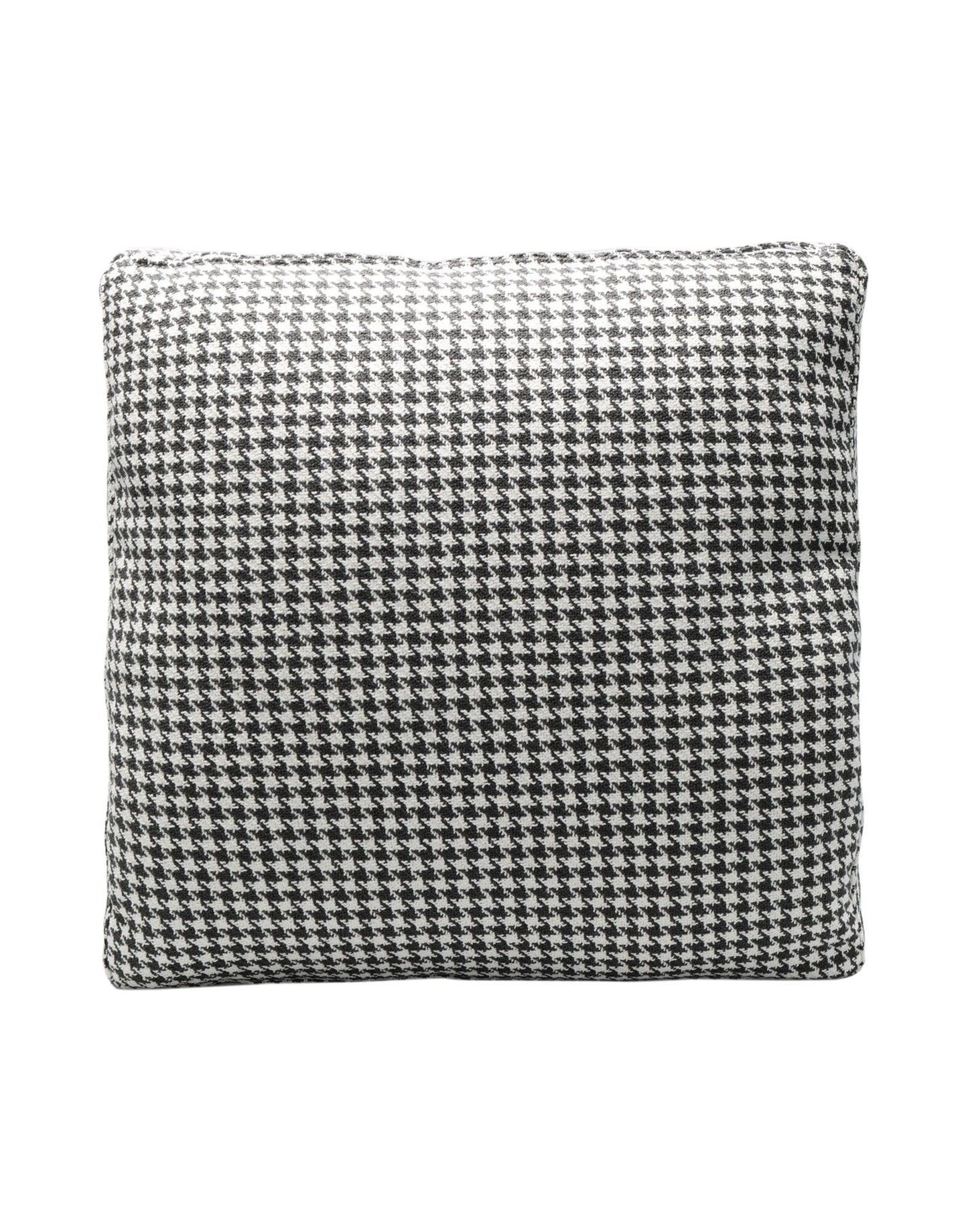CUSHION (48x48).
