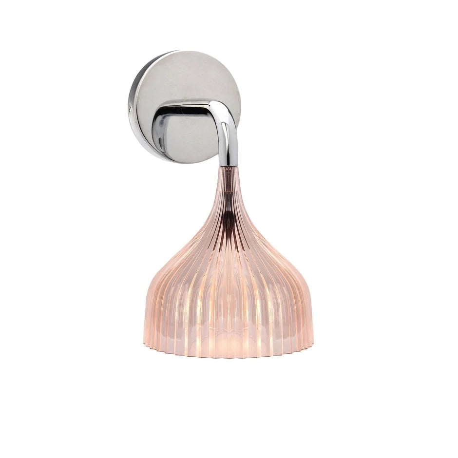 E’ Wall Lamp.