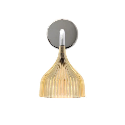 E’ Wall Lamp.