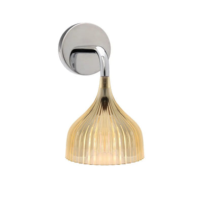 E’ Wall Lamp.