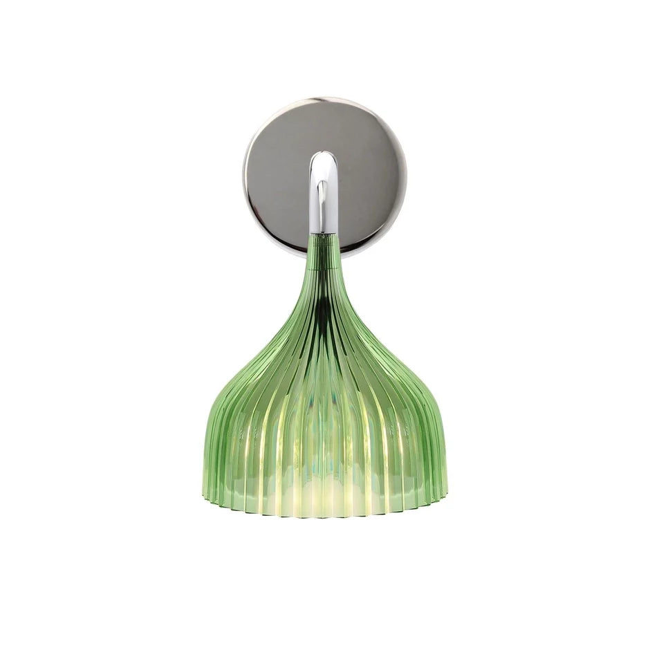 E’ Wall Lamp.