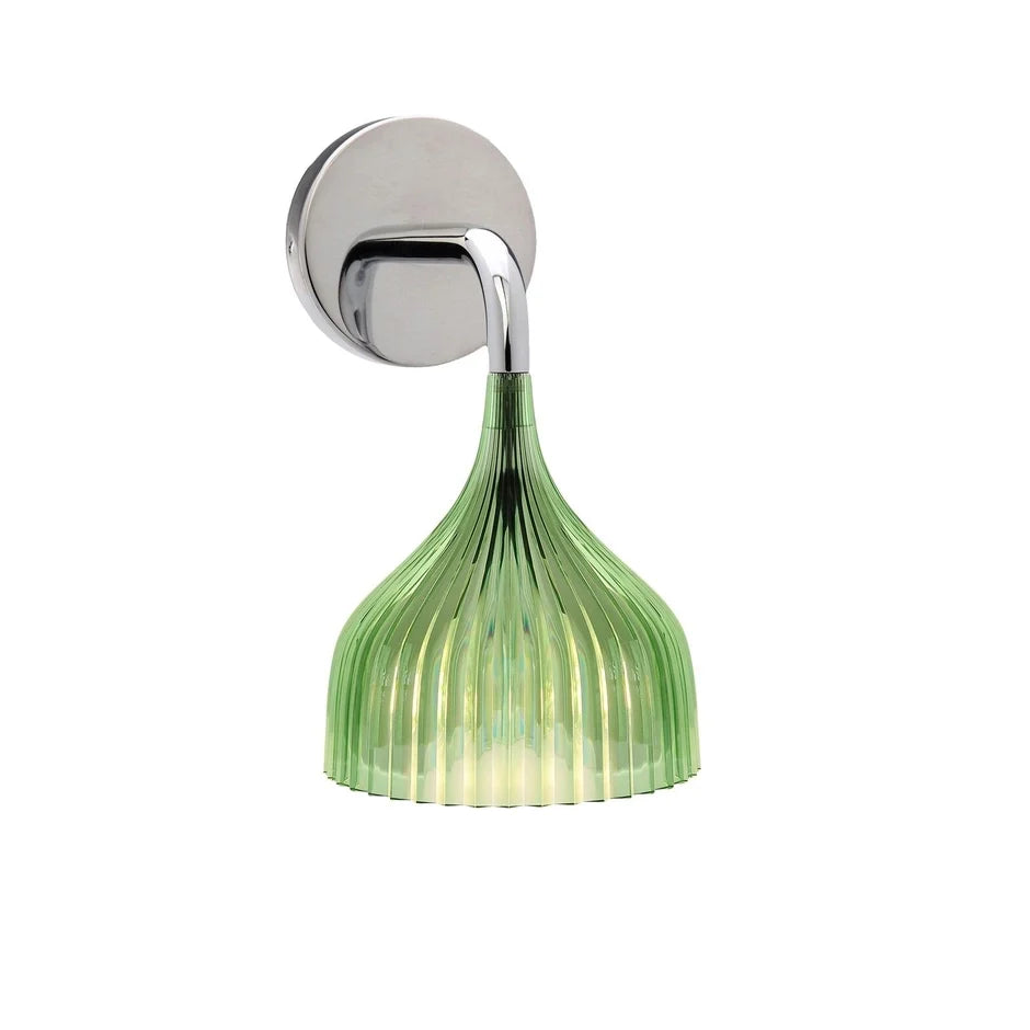 E’ Wall Lamp.