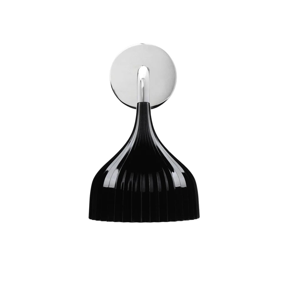 E’ Wall Lamp.