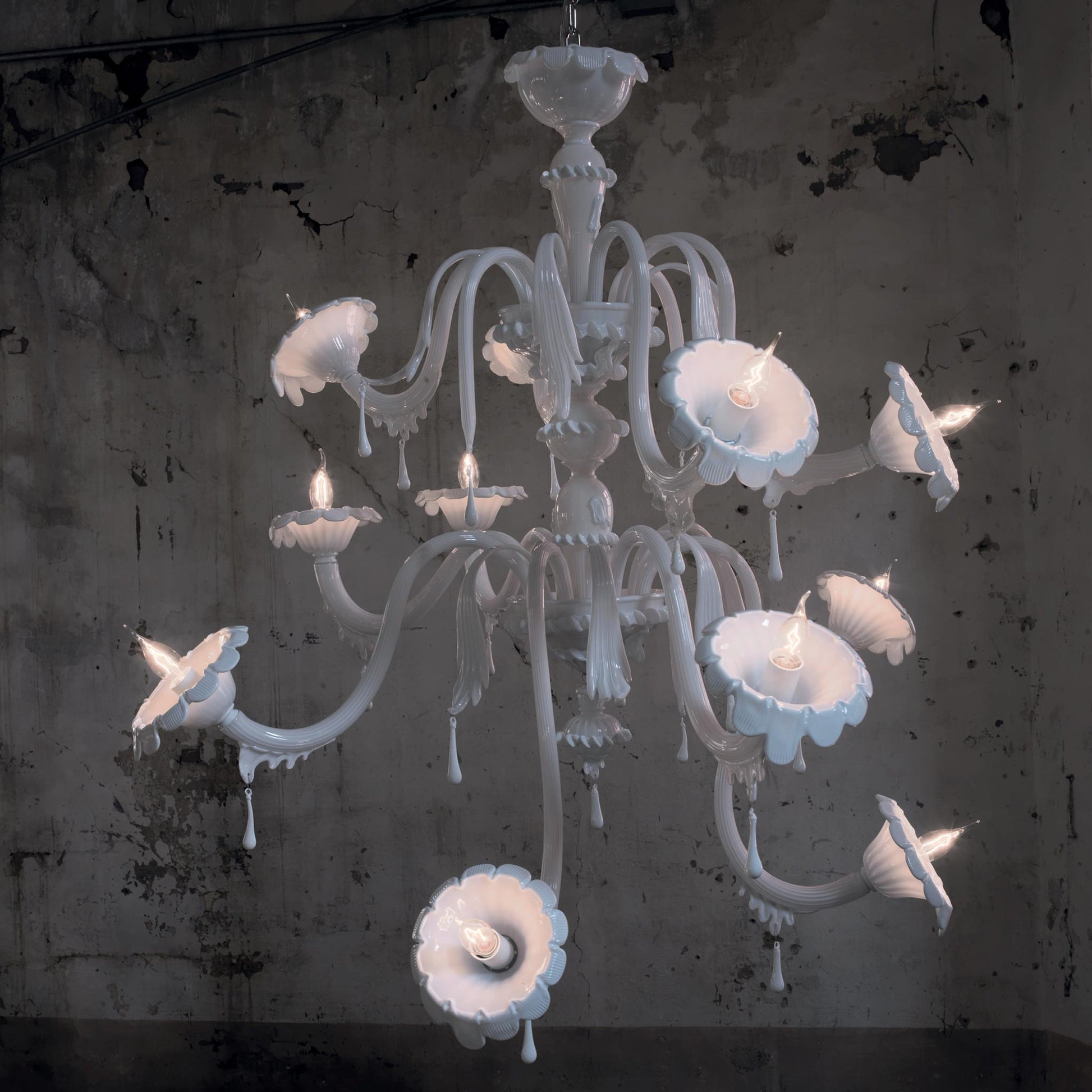 AU REVOIR - Glass chandelier.