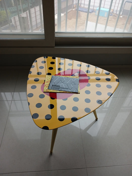 [In Stock] SHIT - Triangular Coffee Table with MDF Top and Metal Legs (30% Discount - Clearance)