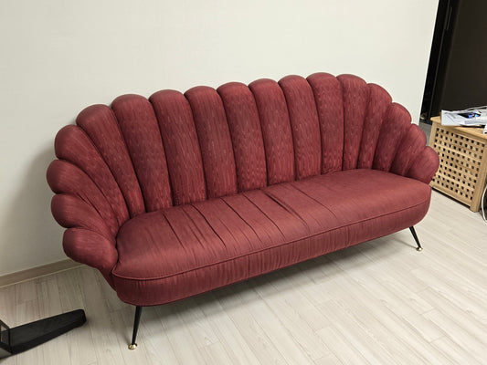 [Domestic Stock] (USED/Signs of Use) Gucci Boucle Sofa