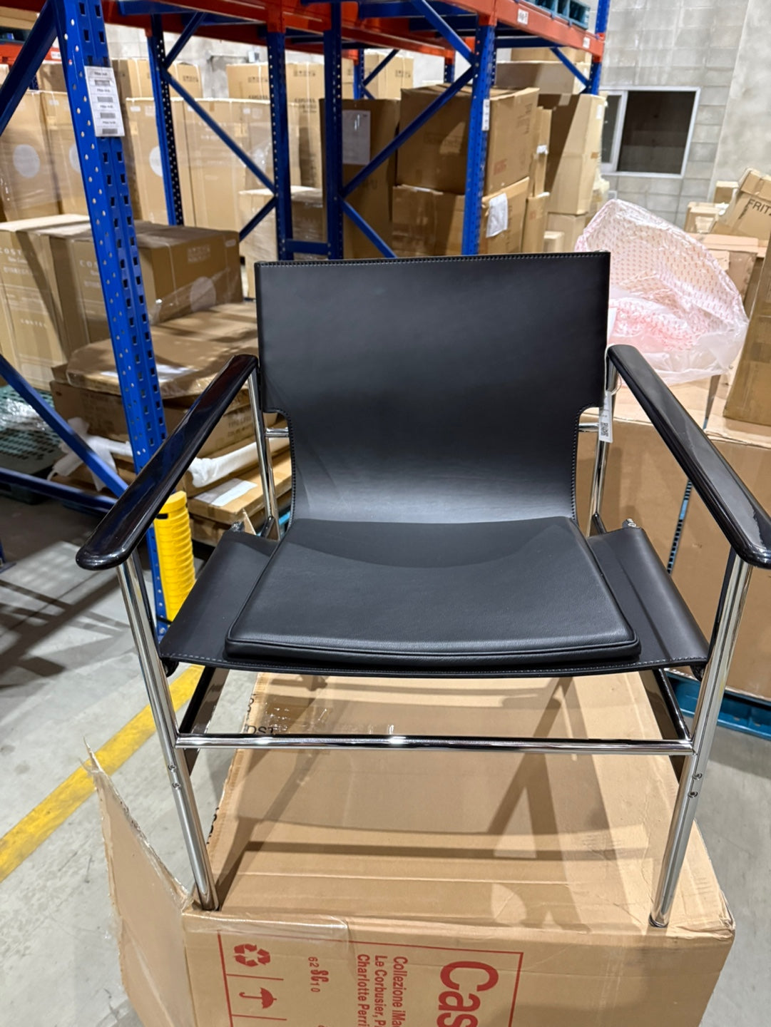 [Domestic Stock] (B-Grade) Pollock - Leather Armchair (Additional 10% Discount)