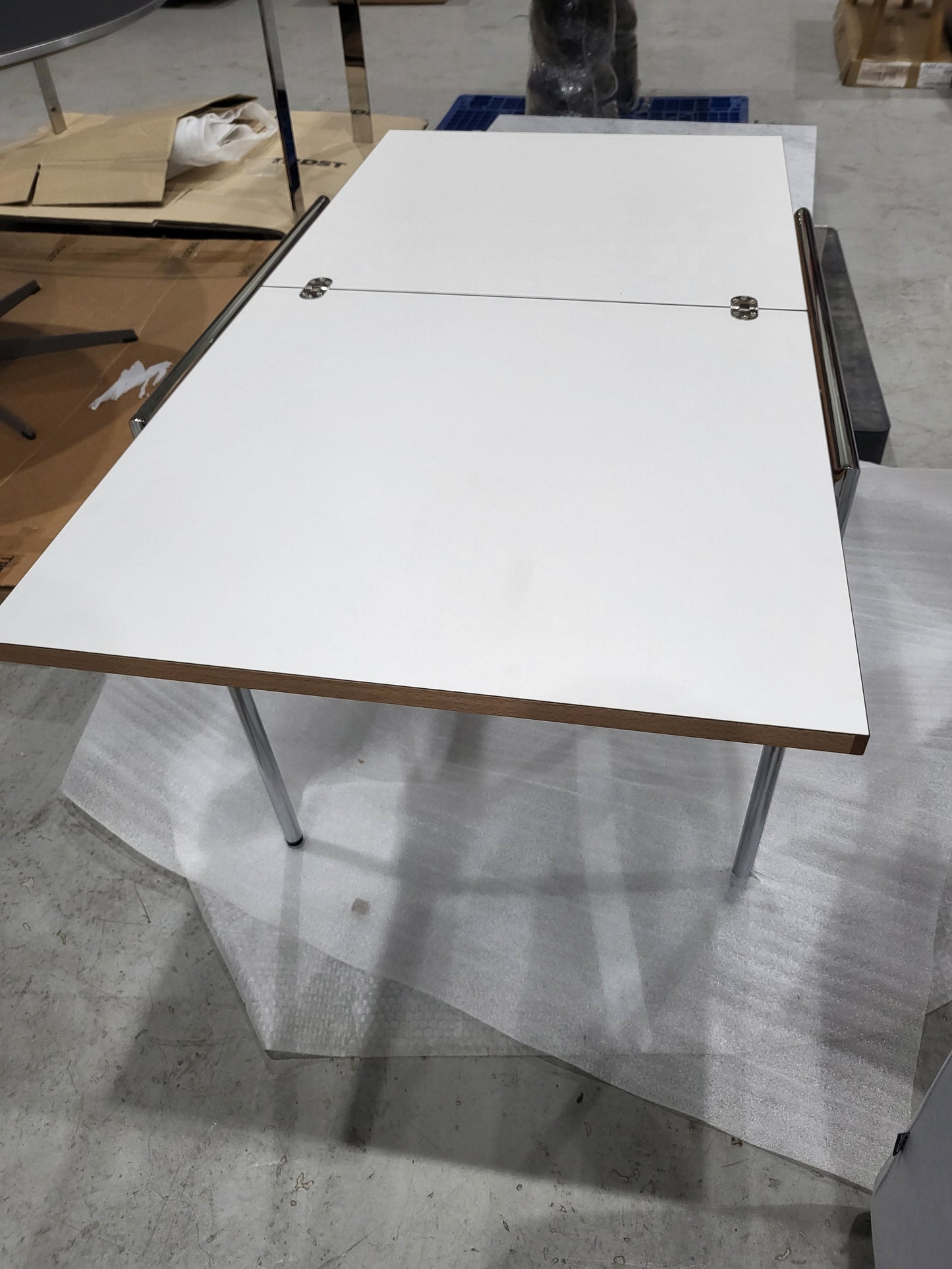 [Domestic Stock/Grade B/Floor Display] JEAN - Rectangular drop-leaf HPL table