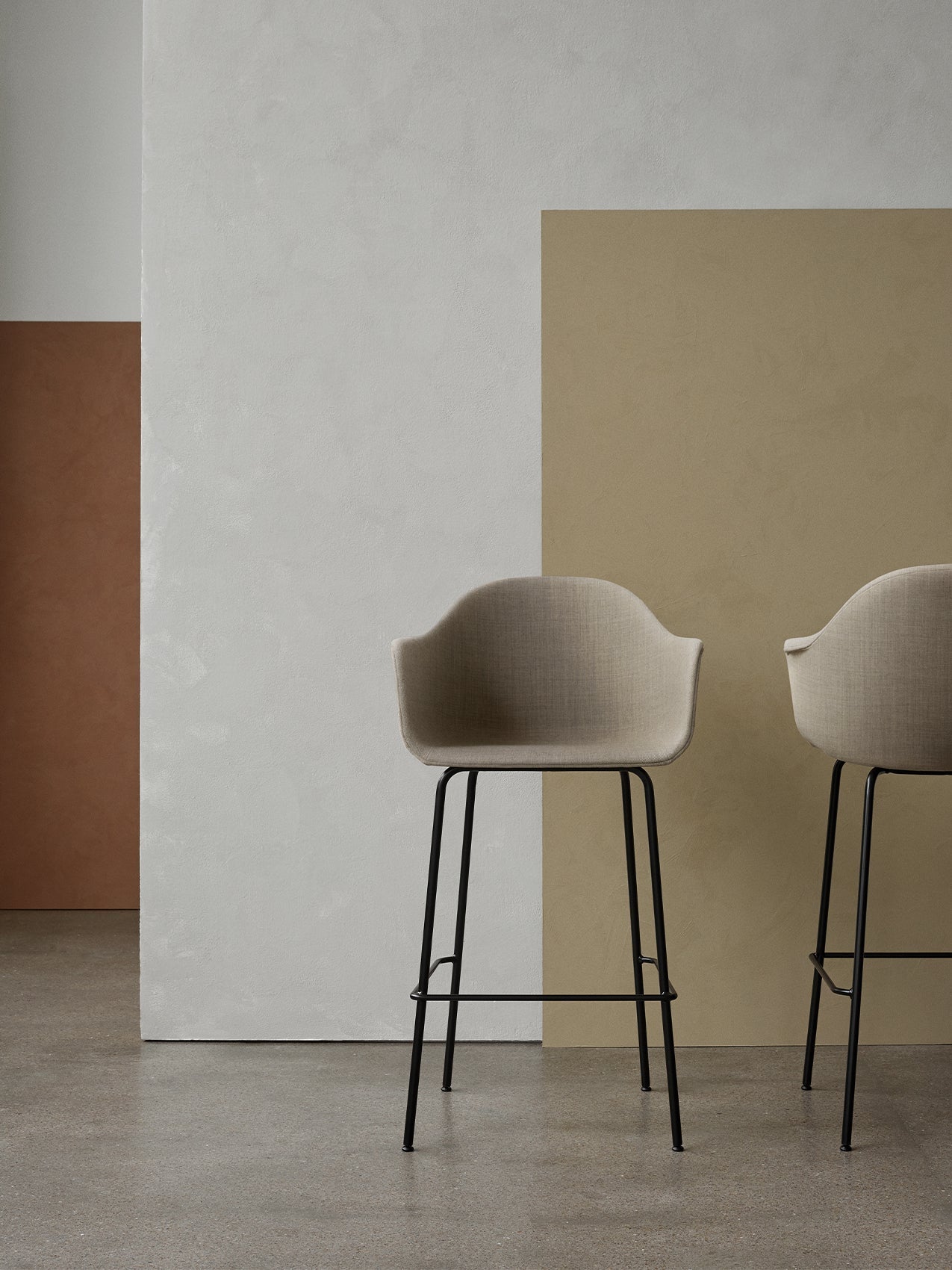 Harbour Bar Chair, Plastic Shell
