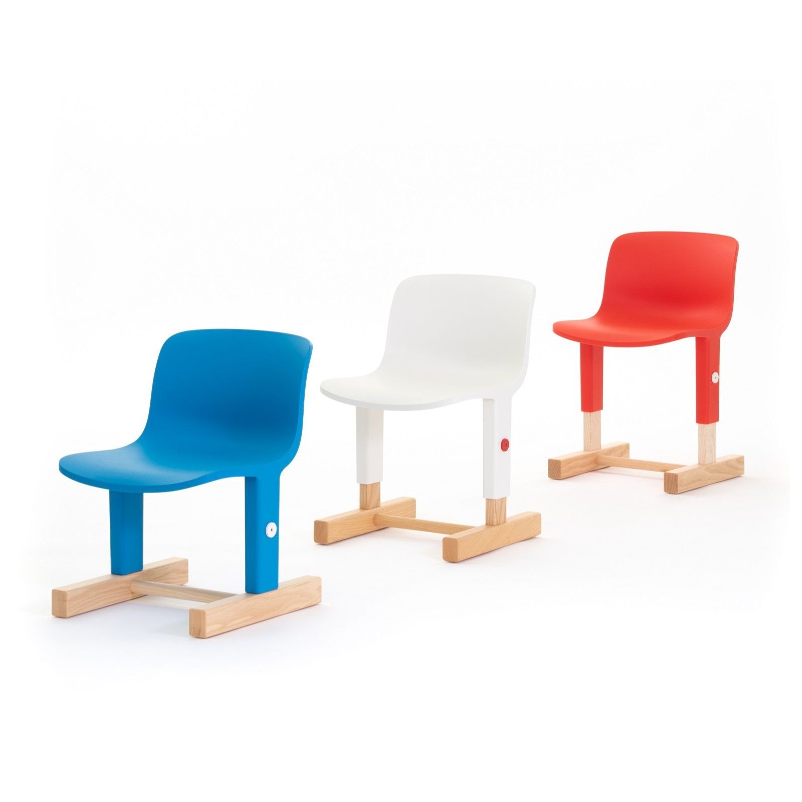 LITTLE BIG - Height-adjustable polypropylene kids chair.
