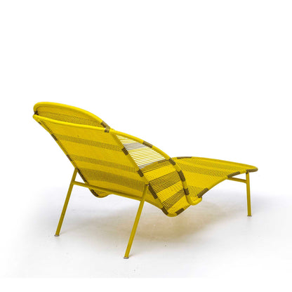 IMBA - Colored polyethylene handwoven threads chaise longue.