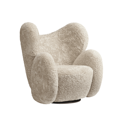 BIG BIG CHAIR - Wing Sheepskin armchair.