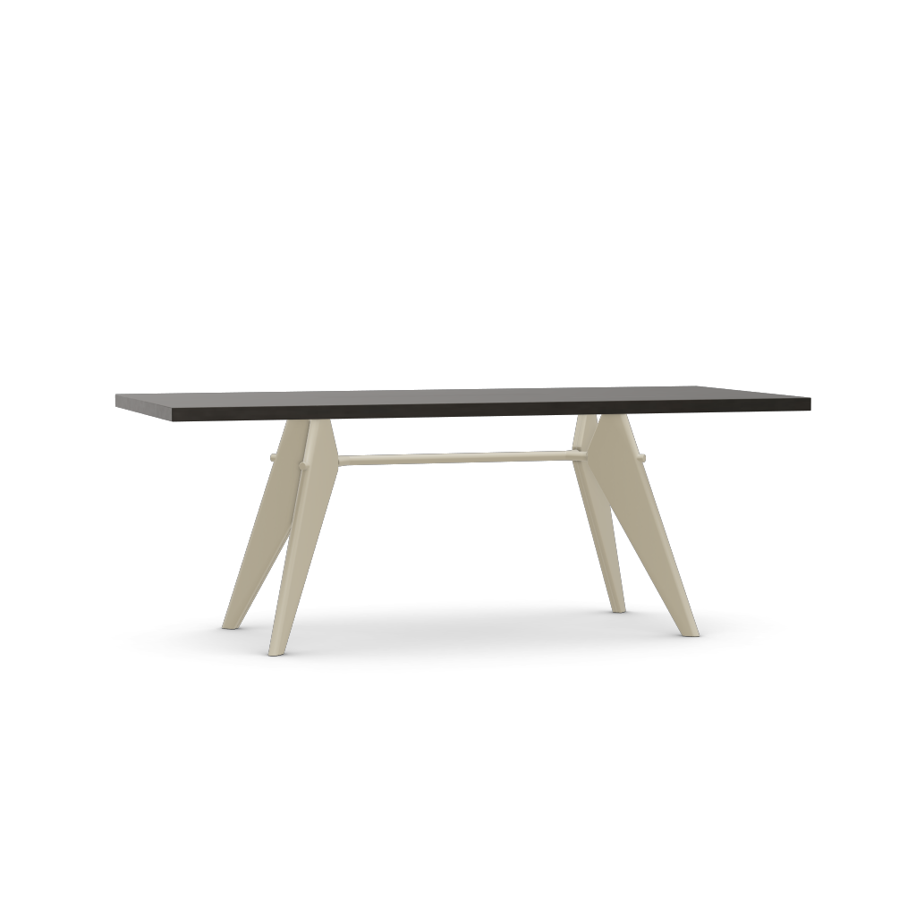 EM Table (H 740 x W 900 x L 2000).