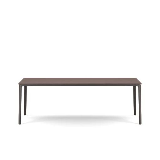 Plate Dining Table.