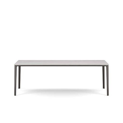 Plate Dining Table.