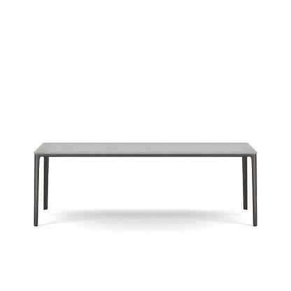 Plate Dining Table.