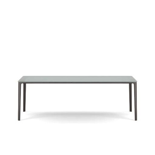 Plate Dining Table.