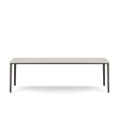 Plate Dining Table.